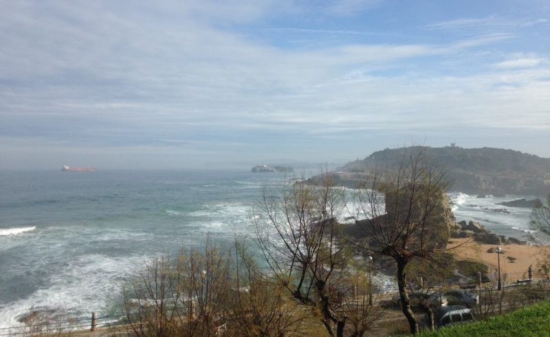 vistas del mar cantabrico desde santander playa del sardinero